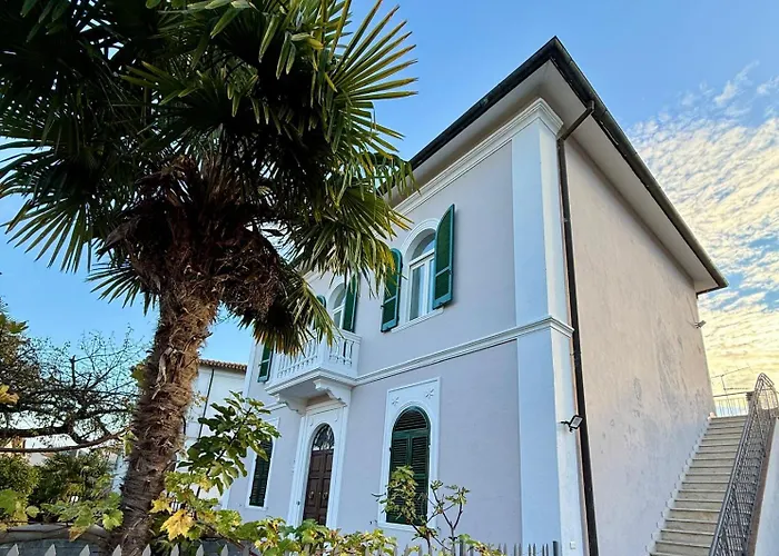 Casa de hóspedes Grand Tour - Cascata Delle Marmore 3*